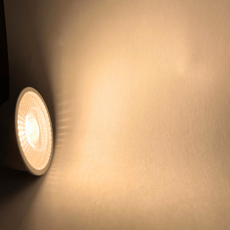 Foco GU10 6W 3000K Blanco Cálido IP20 Interior - Wattko